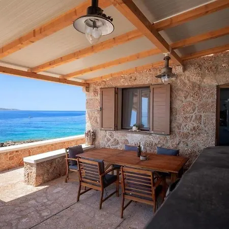 Seaside House Zavala, Hvar - 23508 Hébergement de vacances *